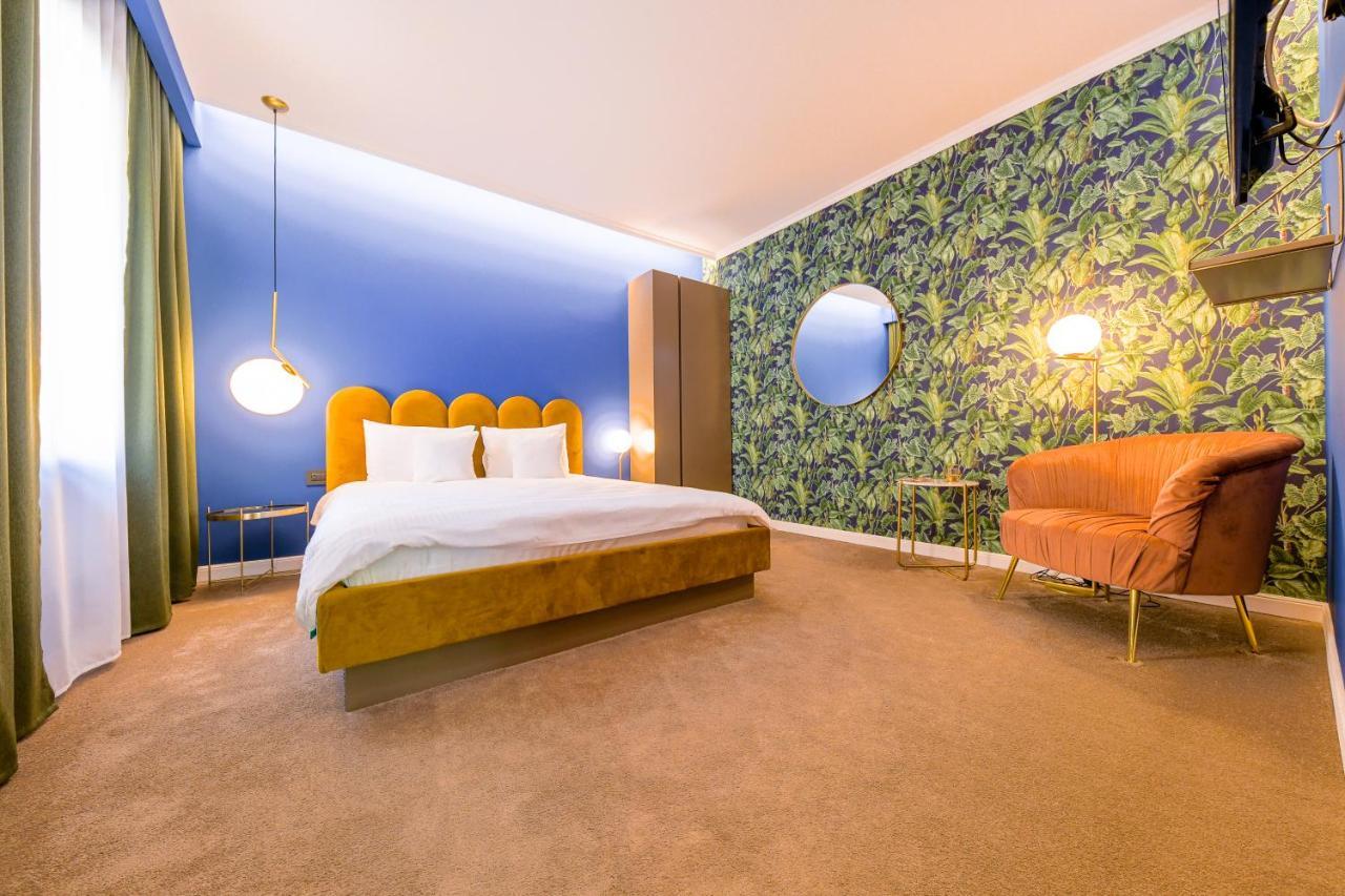 Designer Apartment In The City Center Клуж-Напока Экстерьер фото