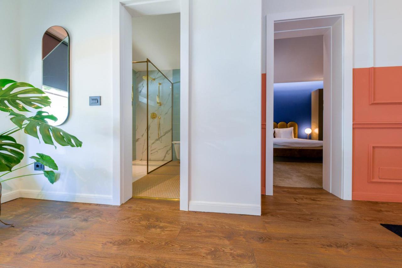 Designer Apartment In The City Center Клуж-Напока Экстерьер фото